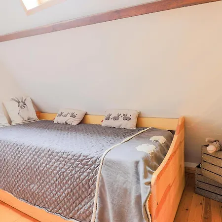 Сasa de vacaciones 1 Bedroom Stunning In